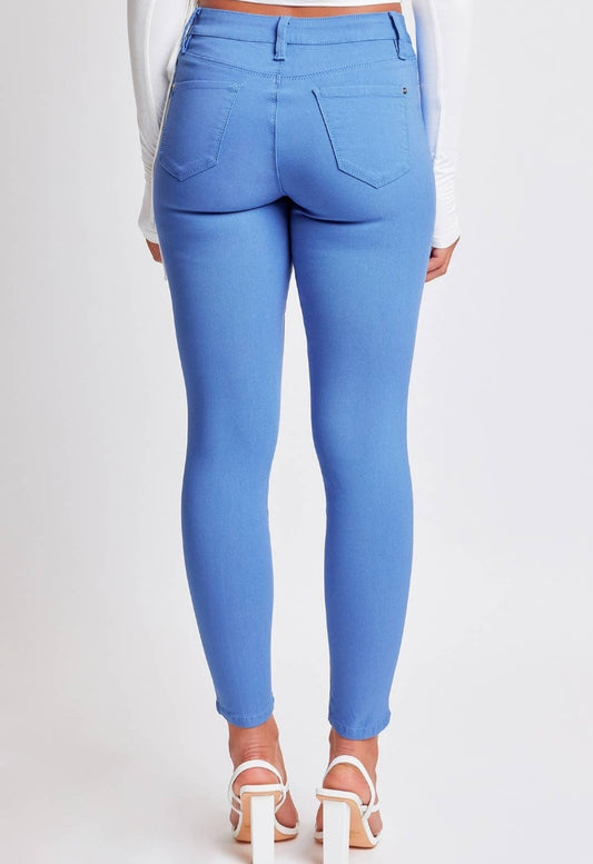 The Robin Skinny Jean - Women's Collection - In Store & Online