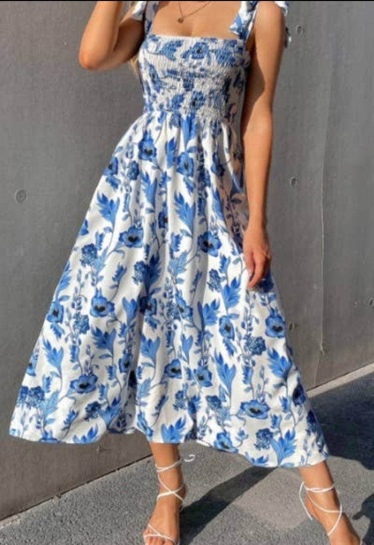 The Briley Dress - Women's Collection - In Store & Online