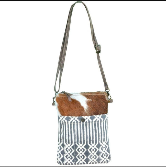 The Codi Crossbody - Women's Accessories - In Store & Online